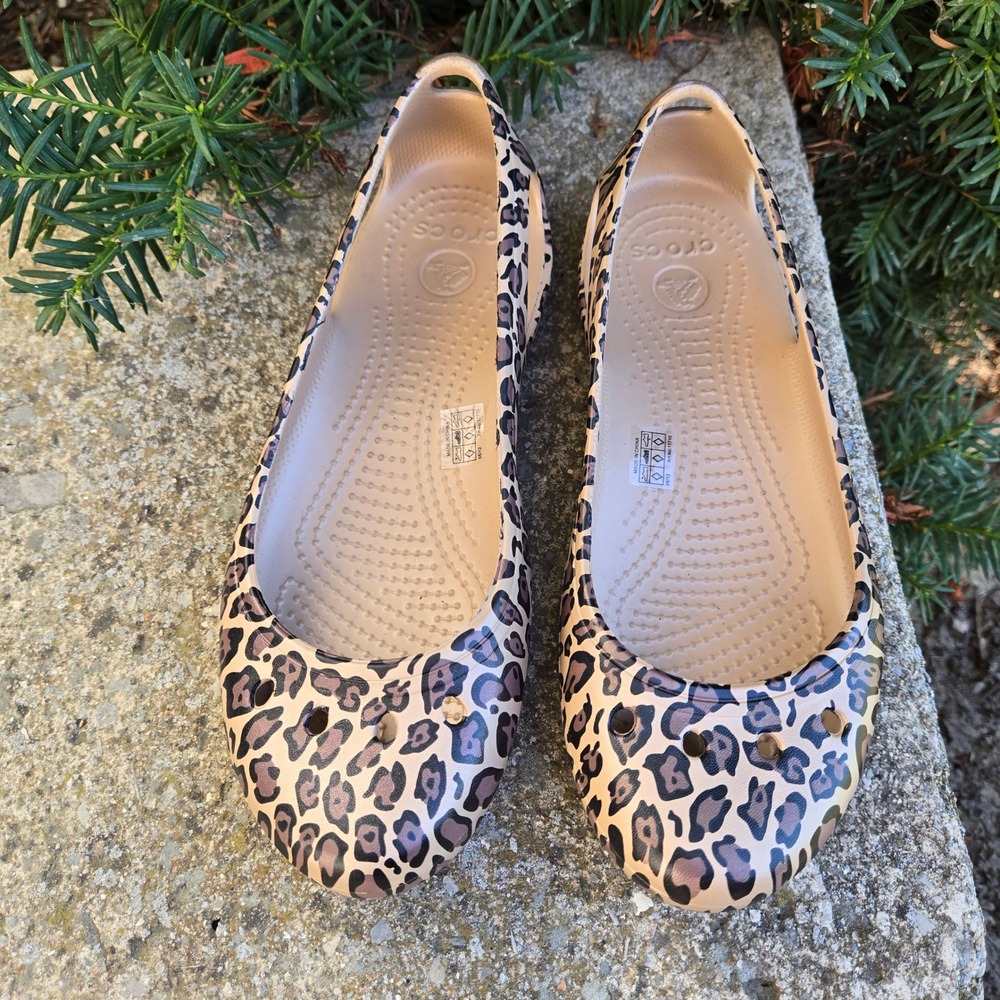 Crocs Kadee Leopard Print Flats Womens Size 7 Animal Print Slip On Shoes